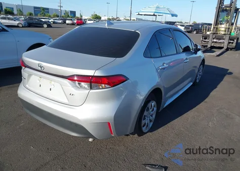 2024 Toyota Corolla Le z USA, uszkodzony, nr VIN JTDB4MEE1RJ016689